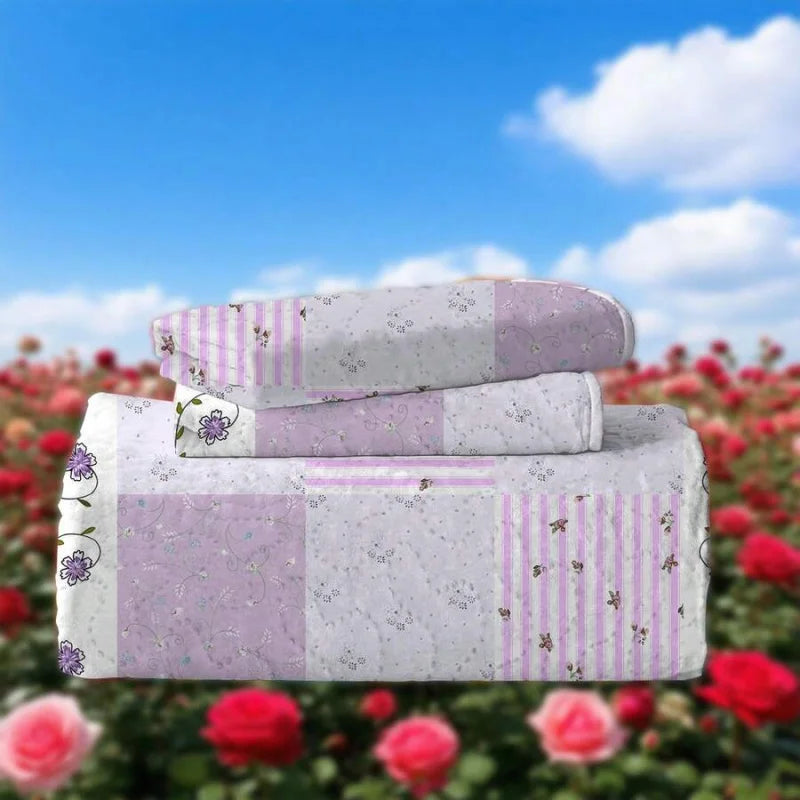 Purple Floral Grid Print Quilt Set Lightweight Breathable Polyester Cotton