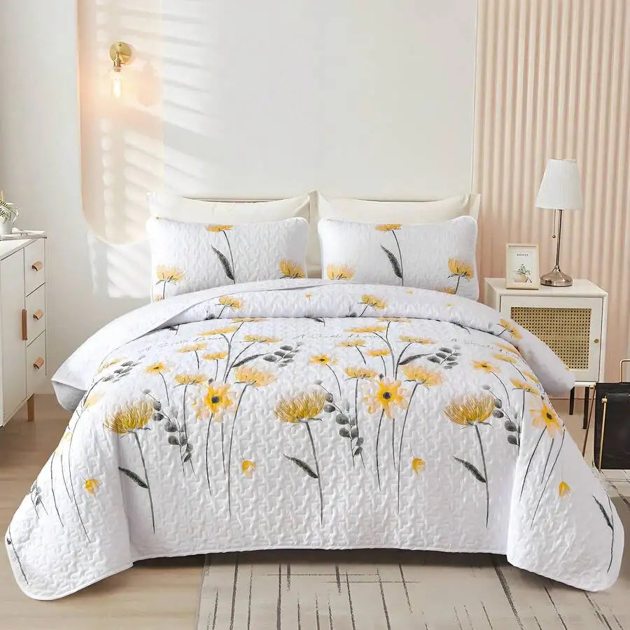 Yellow Paisley Quilt Set 3 Pieces Coverlet Bedding
